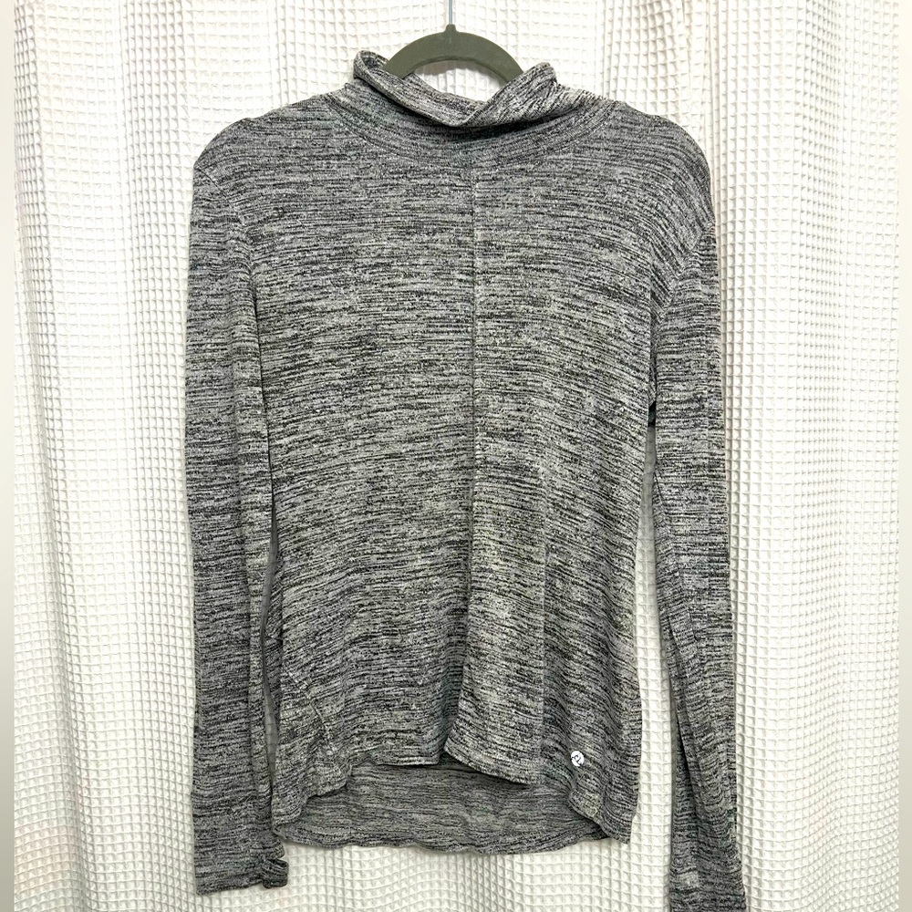Prana brand yoga/exercise top, thumb holes, open back, size small?